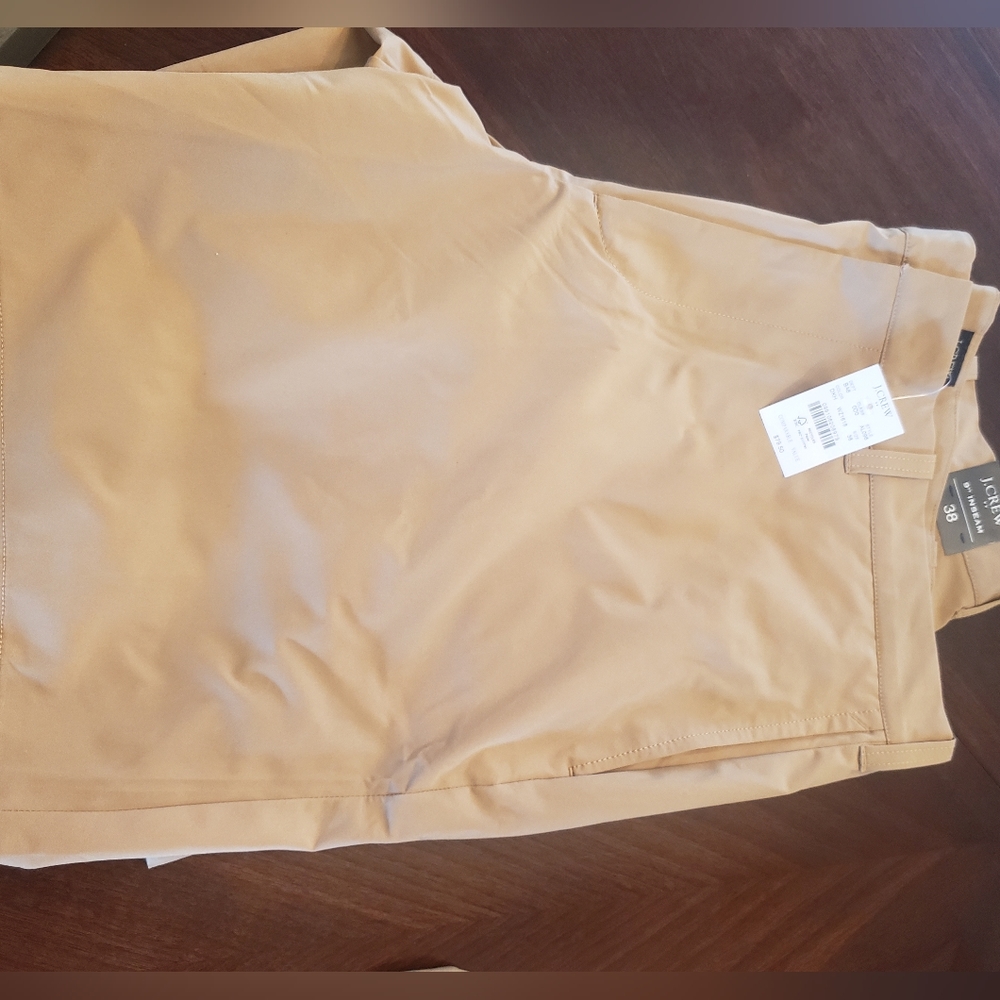 New! 2 pairs! J.Crew Factory Dark Khaki 9" Tech short 38 waist - Picture 5 of 11